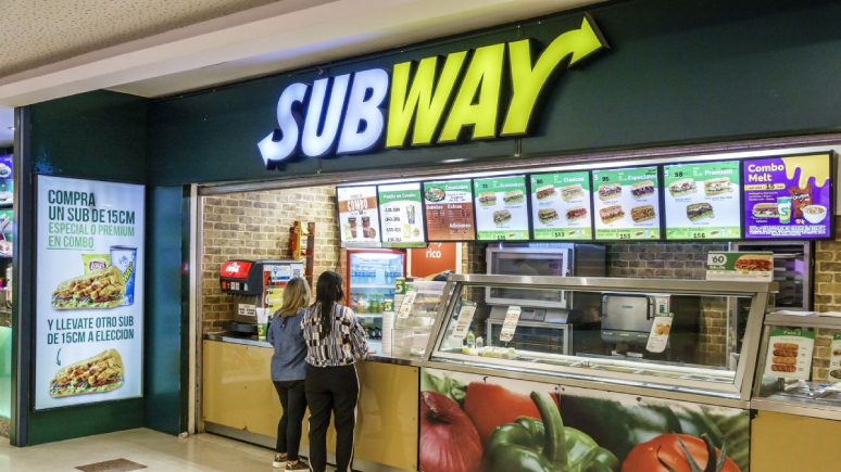 16-fast-food-chains-open-on-thanksgiving-12.jpg