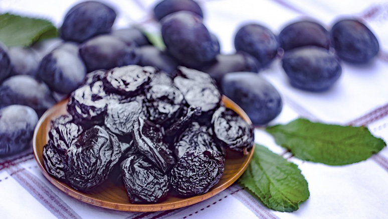 6-magical-foods-to-relieve-constipation-2.jpeg