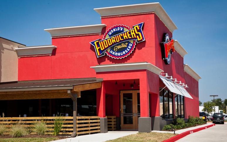chain-restaurants-that-are-closing-locations-17.jpg
