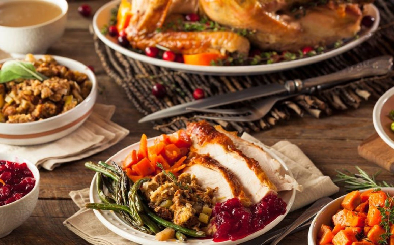 these-restaurants-are-offering-prepared-thanksgiving-family-meals-6.jpg