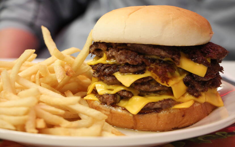 top-8-worst-fast-food-burgers-9.jpg