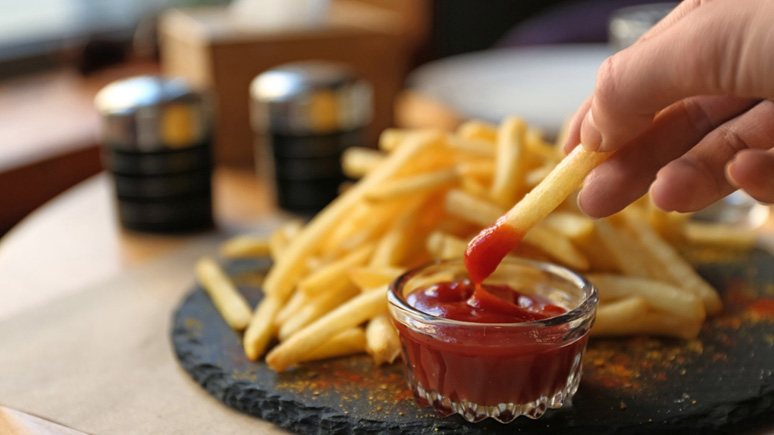 watch-out-these-8-foods-are-damaging-your-heart-8.jpg